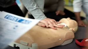 How to Perform CPR: A Step-by-Step Guide to Save Lives